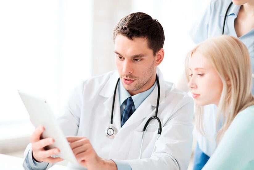 consultation with a doctor for low back pain